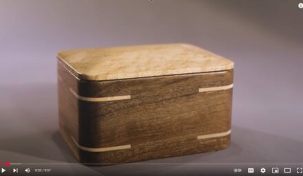 Build a Quick and Easy Splined-Miter Keepsake Box